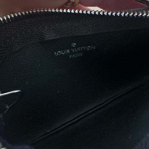 Authentic Louis Vuitton Graphite Key Pouch | new never used | 100% authentic - Picture 11 of 13